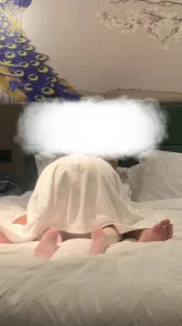 来吧，展示臀和逼，欢迎留言评价